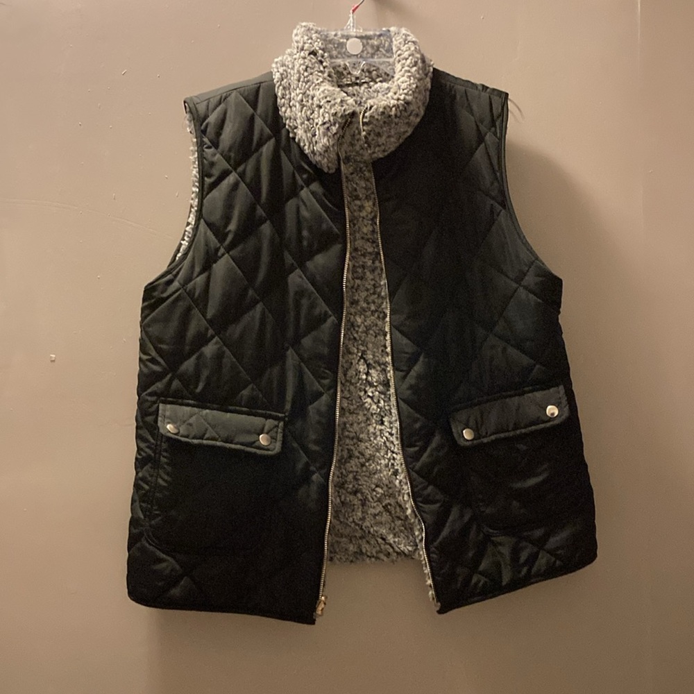 Solid Double Side Pockets Vest | Size L - image 2